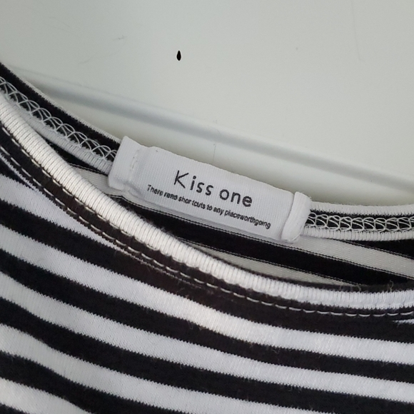 Kiss One black/white striped crop top! - Picture 2 of 4